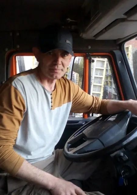 Макс из Волоколамска, мне 47, познакомлюсь для постоянных отношений