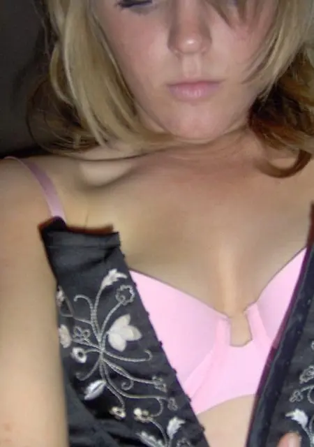 Я Стервочка, 21, знакомлюсь для общения в Наволоках