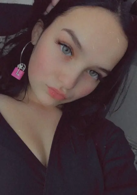 Дарья из Казани, ищу на сайте вирта