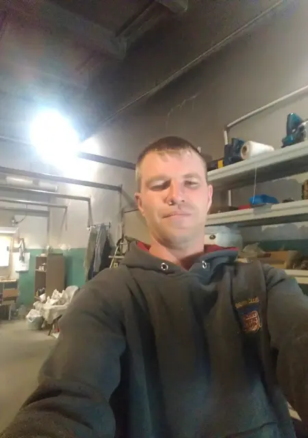 Я Сергей, 39, из Каменска-Уральского, ищу знакомство для дружбы