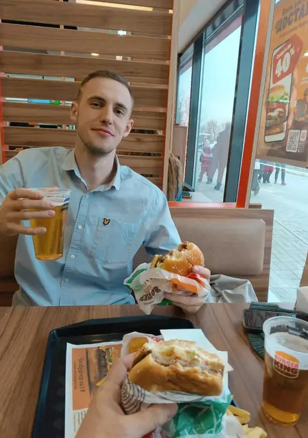 Константин из Ростова-на-Дону, мне 22, познакомлюсь для общения