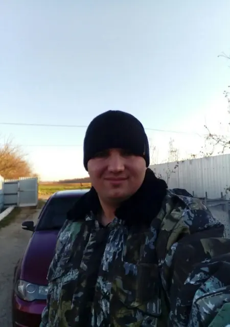 Я Владимир, 30, знакомлюсь для постоянных отношений в Тихорецке