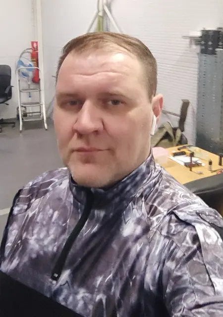 Я Кузя, 42, знакомлюсь для дружбы в Мурманске