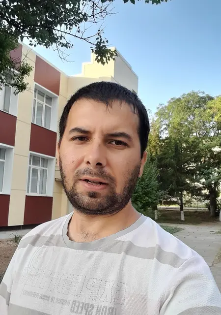 Александр из Сак, ищу на сайте знакомства без обязательств