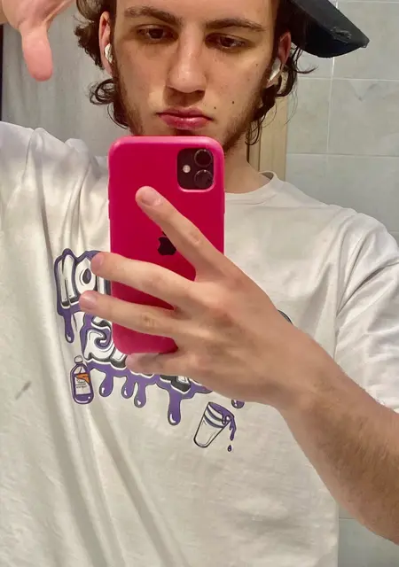 Я Дуглас, 19, знакомлюсь для совместных путешествий в Пензе