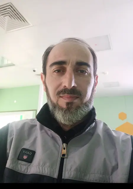 Я Гасан, 45, из Томска, ищу знакомство для открытые отношения