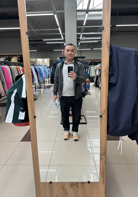 Я Бахтиер, 38, знакомлюсь без обязательств в Перми