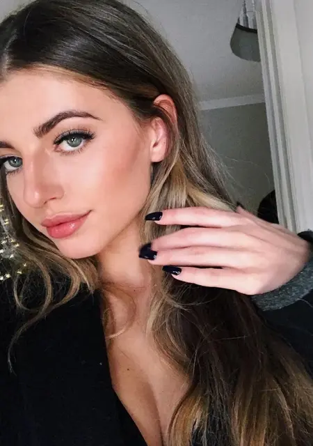 Александра