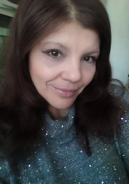 Nina из Санкт-Петербурга, мне 47, познакомлюсь без обязательств