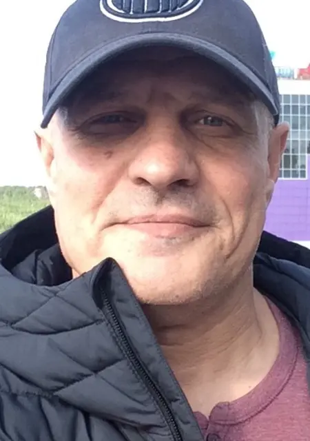 Я Юрий, 57, знакомлюсь для постоянных отношений в Санкт-Петербурге