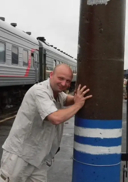 Илья из Ноябрьска, мне 46, познакомлюсь на одну ночь