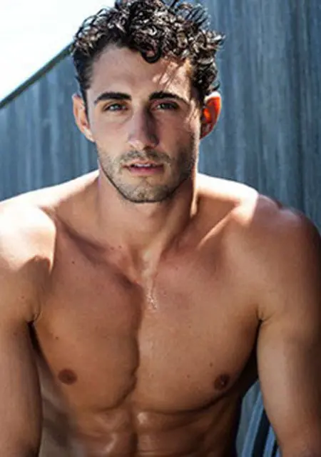 Джека из Буденновска, ищу на сайте знакомства на одну ночь