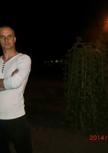 Саша з Золотоноши, мені 37 років, познайомлюсь на одну ніч