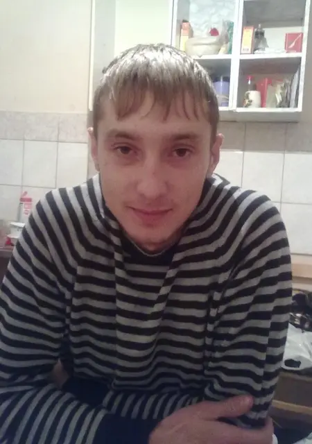 Я Серега, 37, знакомлюсь на одну ночь в Тобольске