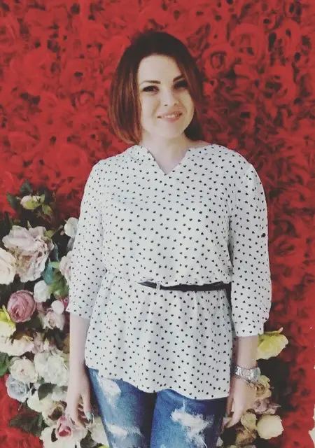 Я Виктория, 33, из Солнечнодольска, ищу знакомства без обязательств