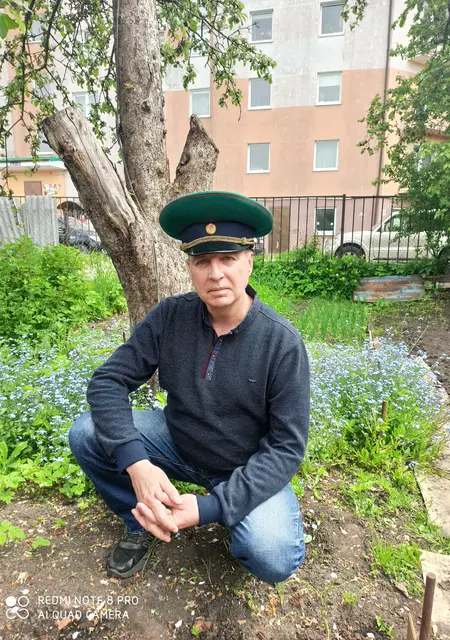 Пётр Зелинский из Калининграда, мне 53, познакомлюсь для постоянных отношений