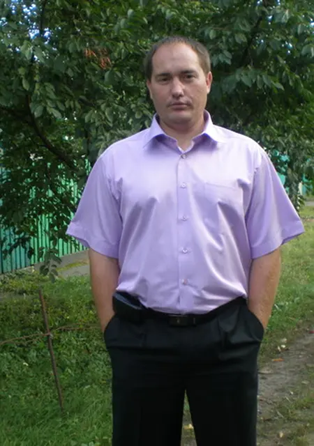 Я Александр, 46, из Кременчуга, ищу знакомство для дружбы