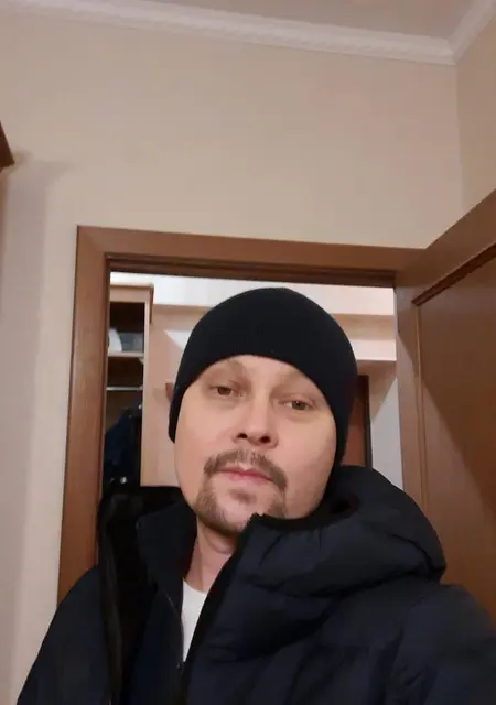 Я Igor, 45, из Сыктывкара, ищу знакомство для приятного времяпровождения