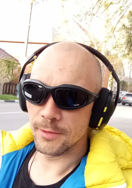 Михаил из Геленджика, ищу на сайте знакомства на одну ночь