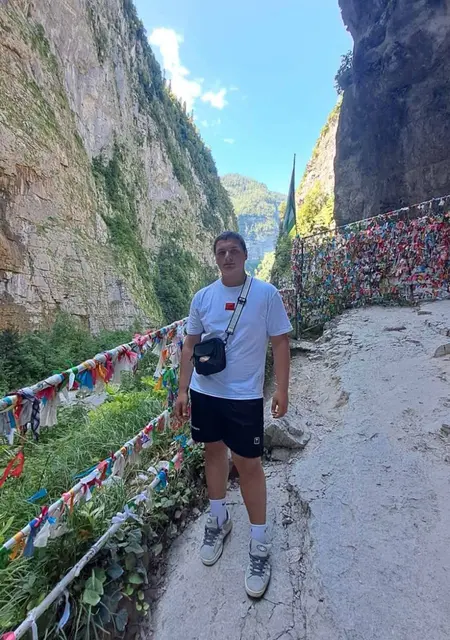 Я Сергей, 19, знакомлюсь для приятного времяпровождения в Йошкар-Оле