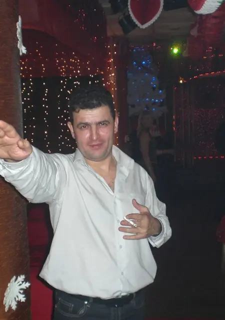 Андрей из Химок, мне 52, познакомлюсь без обязательств