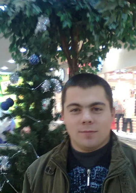 Я Sergei, 38 років з Сум, шукаю знайомство для постійних стосунків