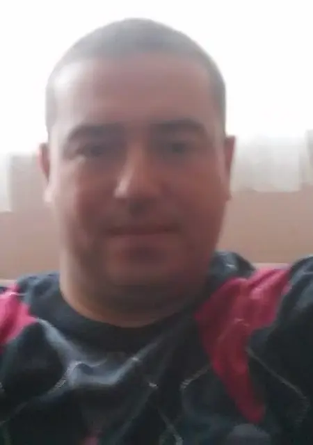 Я Alex, 45, из Ноябрьска, ищу знакомство для постоянных отношений