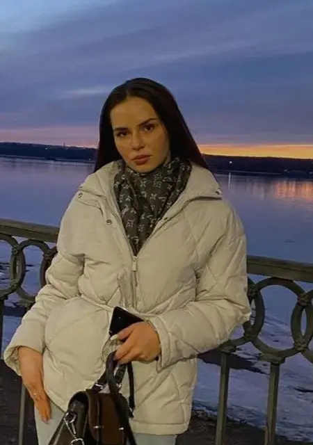 Алиса из Нижнего Новгорода, мне 28, познакомлюсь для открытые отношения