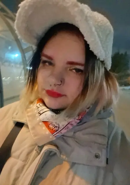 Я Эля, 19, знакомлюсь для приятного времяпровождения в Новосибирске