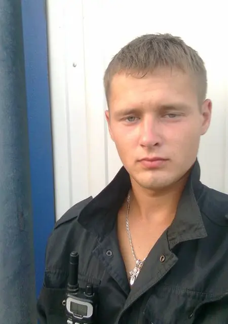 Garik из Пинска, мне 35, познакомлюсь для приятного времяпровождения