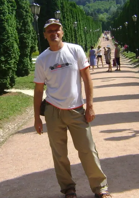 Я Leol, 52, знакомлюсь для приятного времяпровождения в Кабардинке