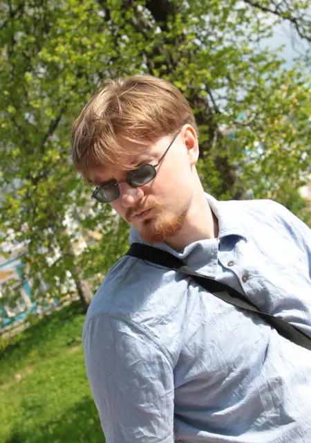 Святослав из Гатчины, мне 39, познакомлюсь без обязательств