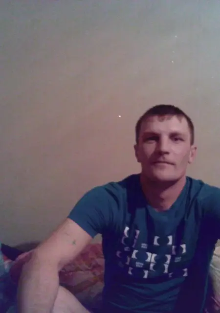 Я Андрей, 41, знакомлюсь без обязательств в Нижнем Тагиле