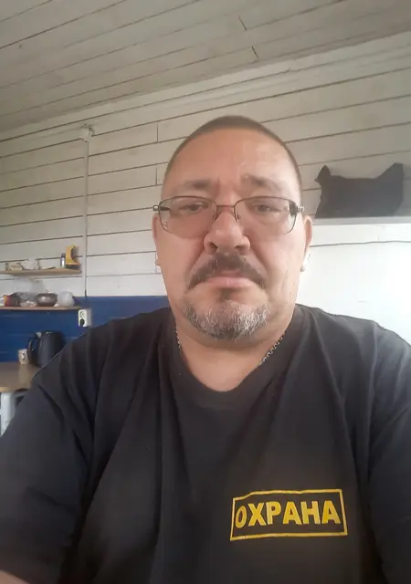 Андрей из Тары, мне 58, познакомлюсь на одну ночь