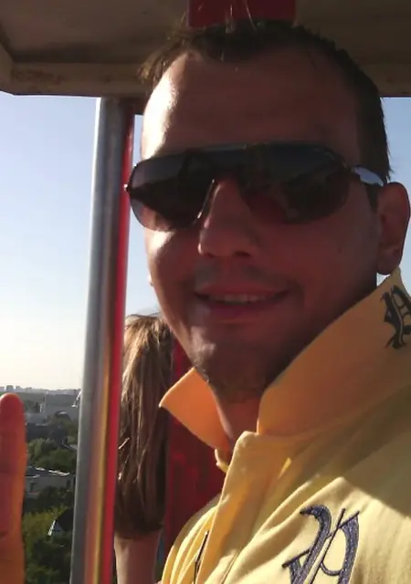 Максим из Серпухова, ищу на сайте знакомства без обязательств