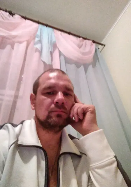 Я Дмитрий, 49, знакомлюсь для вирта в Рязани