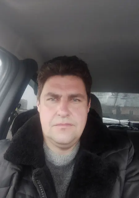 Сергей из Брянска, ищу на сайте знакомства без обязательств