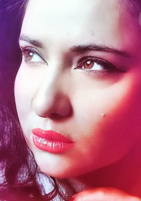 Lucia из Рима, мне 38, познакомлюсь