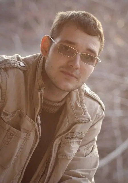 Денис из Дзержинска, ищу на сайте знакомства на одну ночь