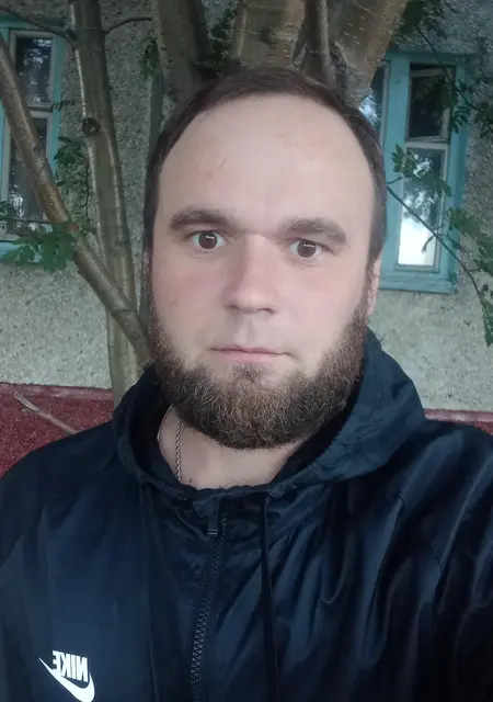 Я Костян, 44, знакомлюсь для общения в Нижневартовске