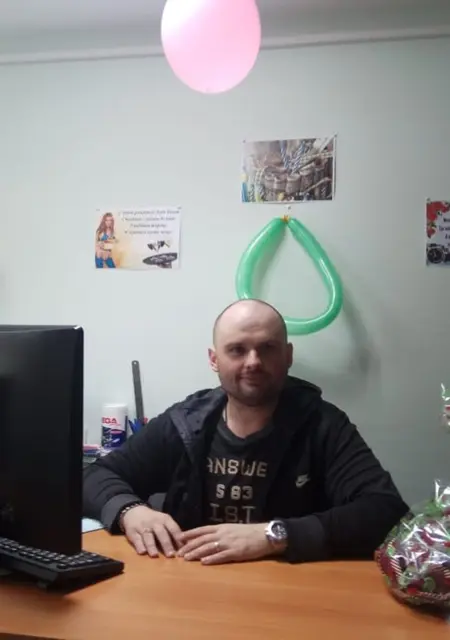 Николай из Мурино, мне 40, познакомлюсь без обязательств