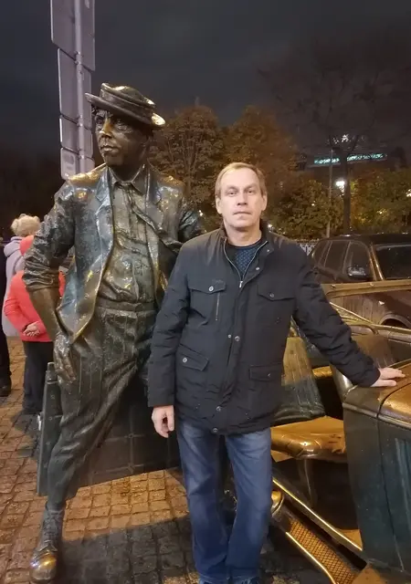 Я Дима, 47, из Сызрани, ищу знакомства без обязательств