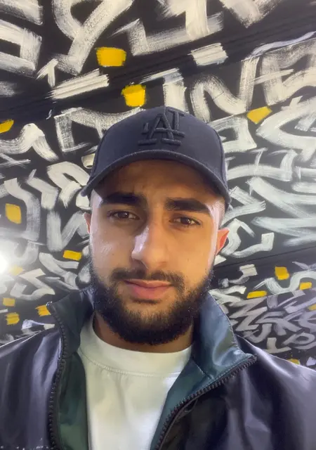 Я Адыль, 23, из Георгиевска, ищу знакомства без обязательств