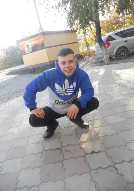 Максим из Каменца-Подольского, мне 29, познакомлюсь на одну ночь