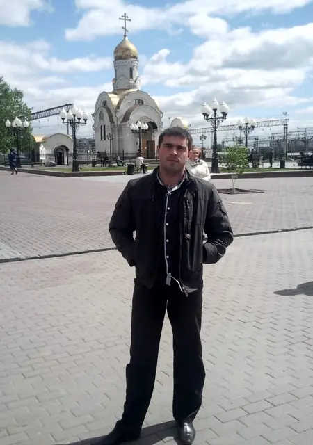 Я Сергей, 40, из Златоуста, ищу знакомства на одну ночь