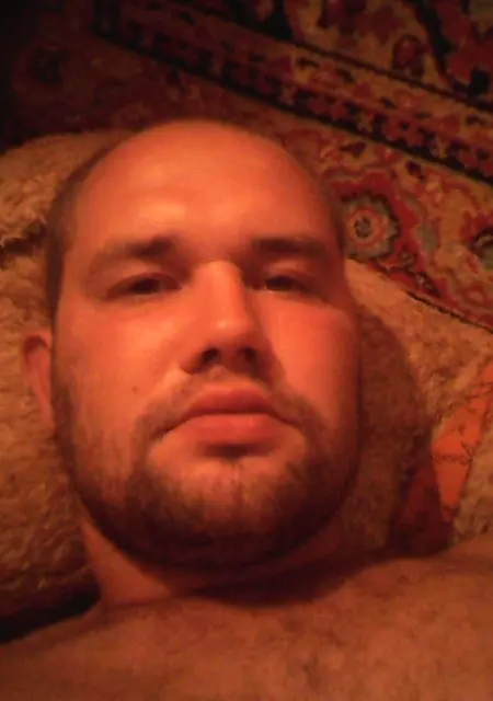 Юрий из Глазова, мне 36, познакомлюсь на одну ночь