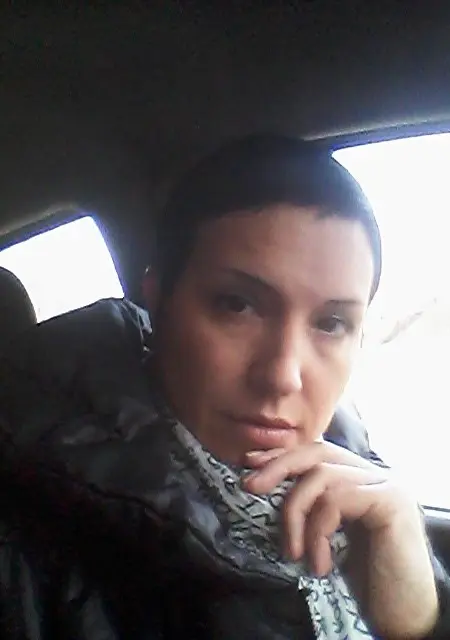 Я Юлия, 50, из Краскова, ищу знакомство для постоянных отношений