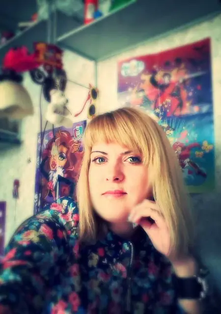 Я Екатерина, 41, знакомлюсь без обязательств в Омске