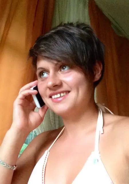 Арина из Кишинёва, мне 36, познакомлюсь для дружбы