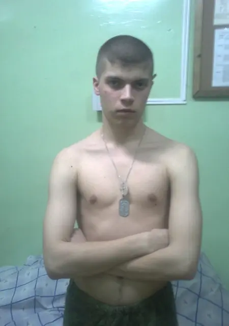 Я Евгений, 35, знакомлюсь без обязательств в Волоконовке